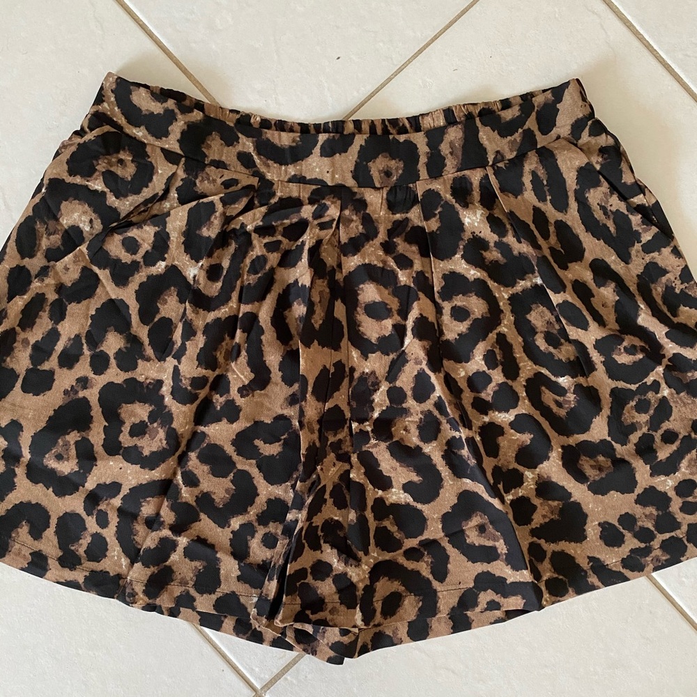 Plus size Animal Print shorts